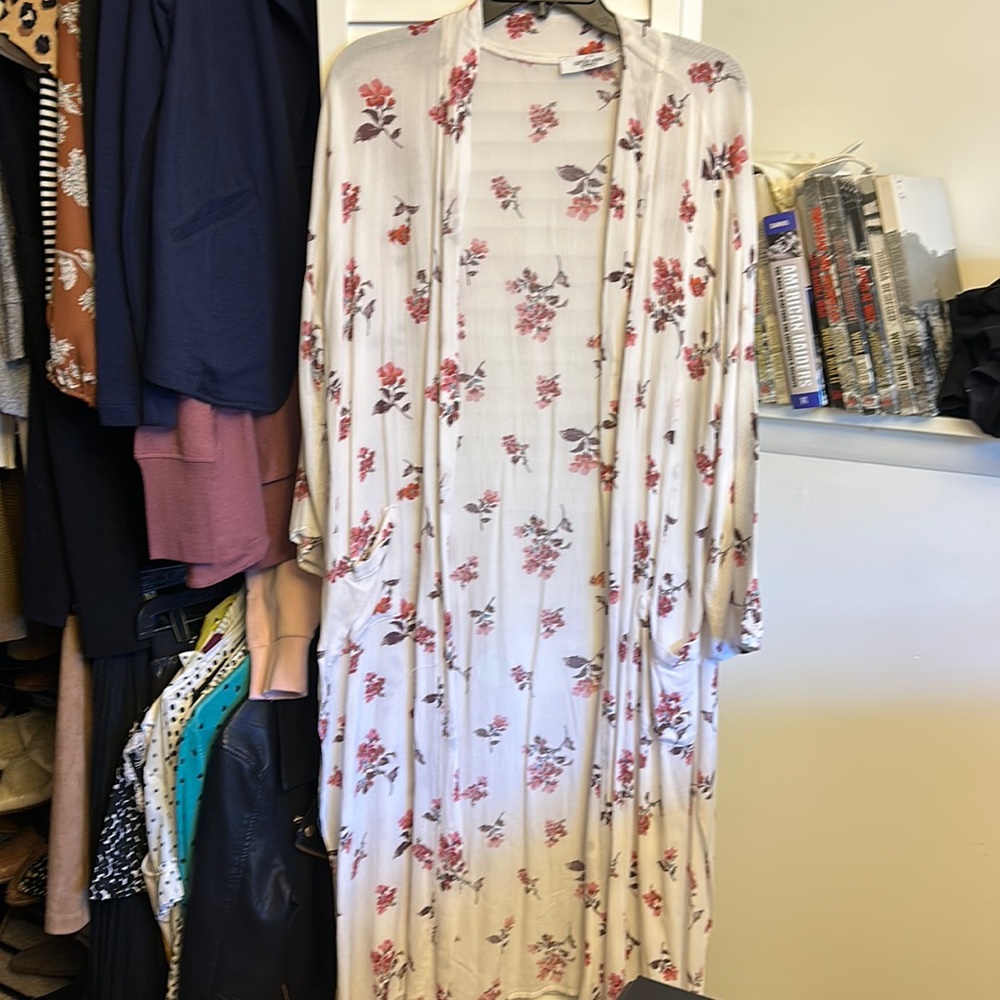 Carly Jean kimono